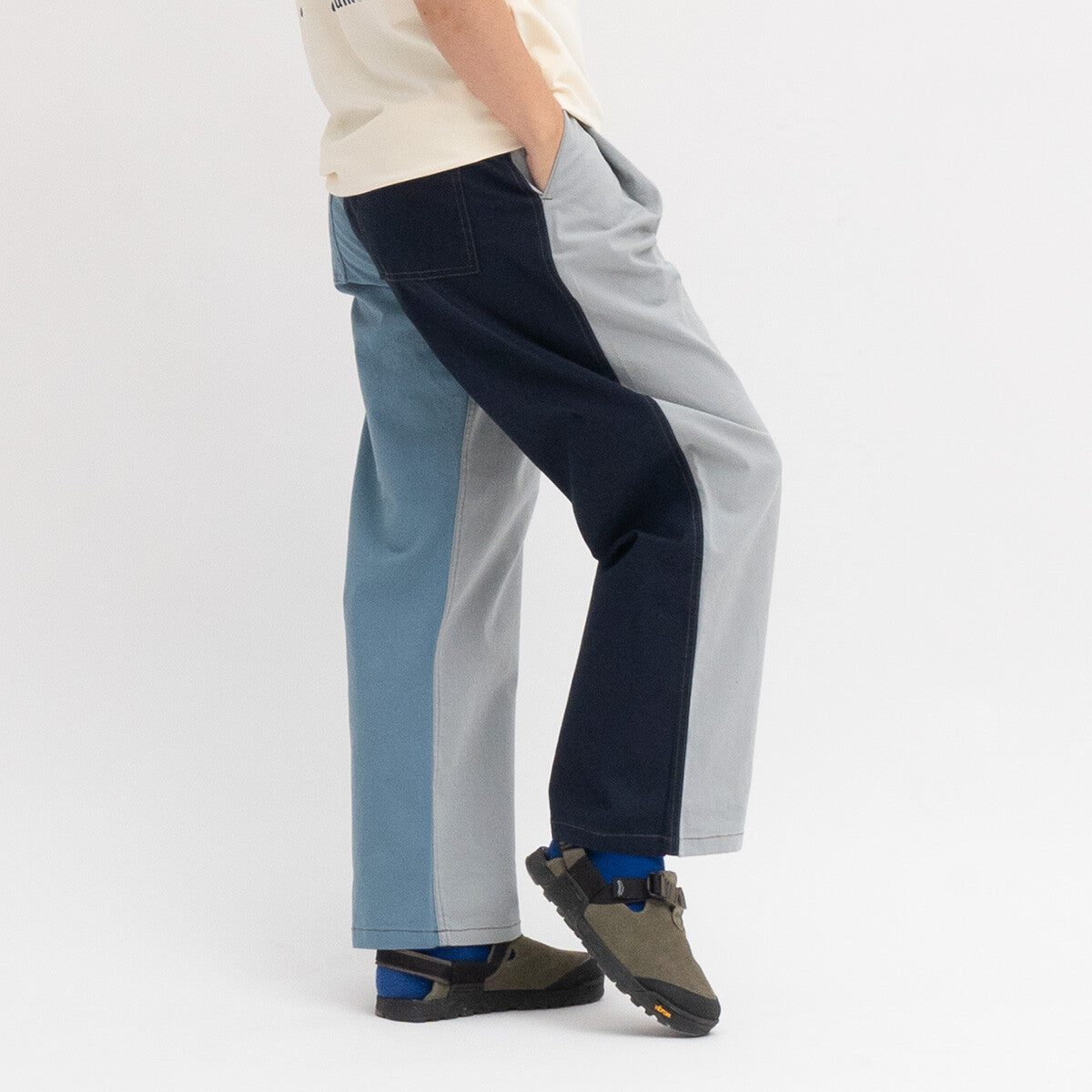 WIDE TUCK Pants - ORUMM